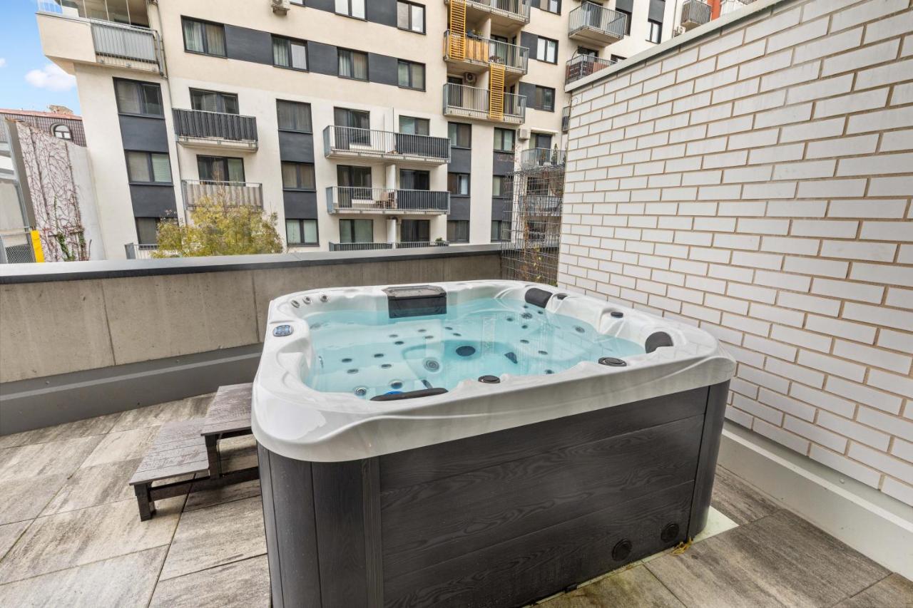דירות ברטיסלאבה Lam Jegeho Alej - Jacuzzi - Free Parking מראה חיצוני תמונה